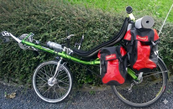 Vélo couché M5 26-20 avec sacoches de voyage
