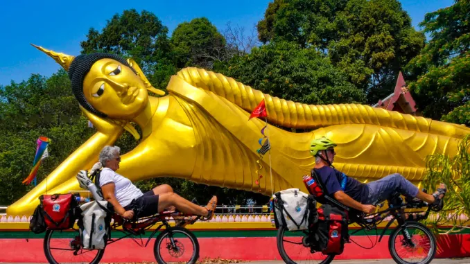Deux vélos couchés AZUB SIX en voyage en Thaïlande