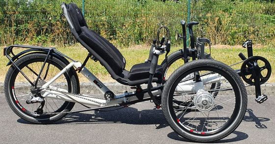 Tricycle couché AZUB T-Tris 20 d'occasion avec transmission Dual Drive 27 vitesses