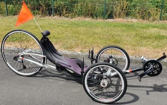Trike ICE VTX blanc d'occasion, 30 vitesses, siège M